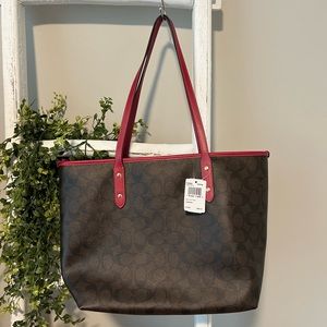 Coach Sig City Zip Tote